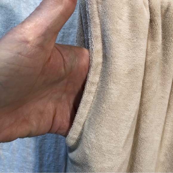 RSQ Cotton velour joggers in sand color two pockets elastic waist and hem S - Picture 4 of 9